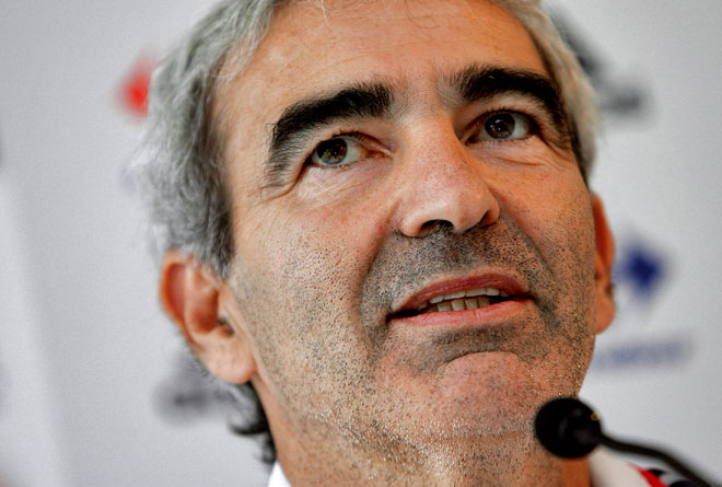 http://img8.xooimage.com/files/1/0/f/domenech-1c05409.jpg